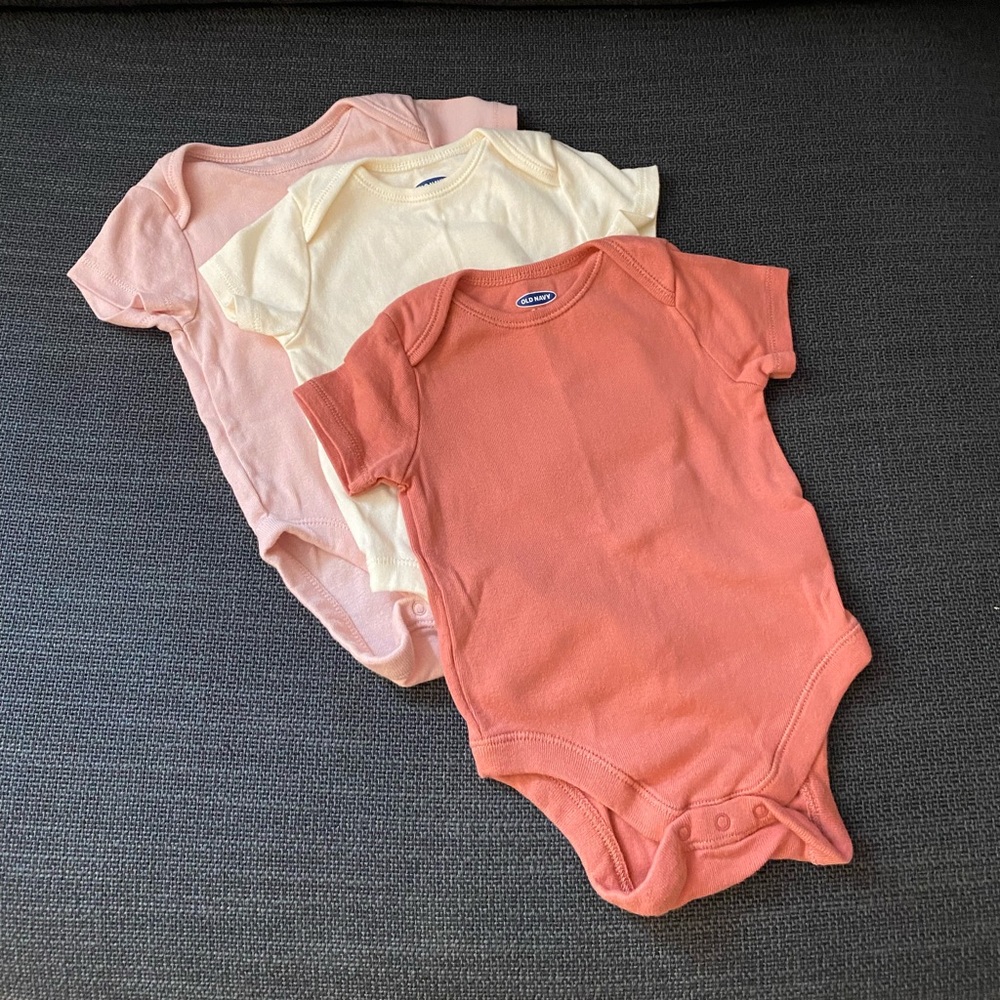 Old Navy 3 Pack Bodysuits